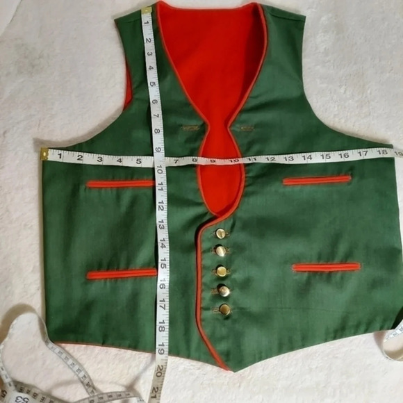 German Austrian Style Reversible Vest Green gold buttons / Red with white button - Picture 7 of 10